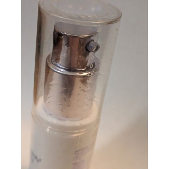 Meaningful Beauty Cindy Crawford Eye Enhancing Serum Sealed 0.5 fl oz 15ml - Picture 3 of 4